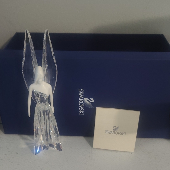 Swarovski Crystal Angel with Clear and White Accents - Picture 1 of 1